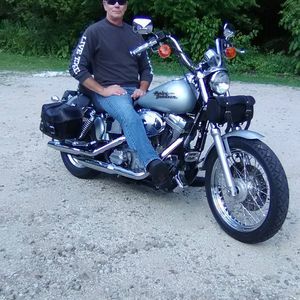 Meet your Posher, Troy